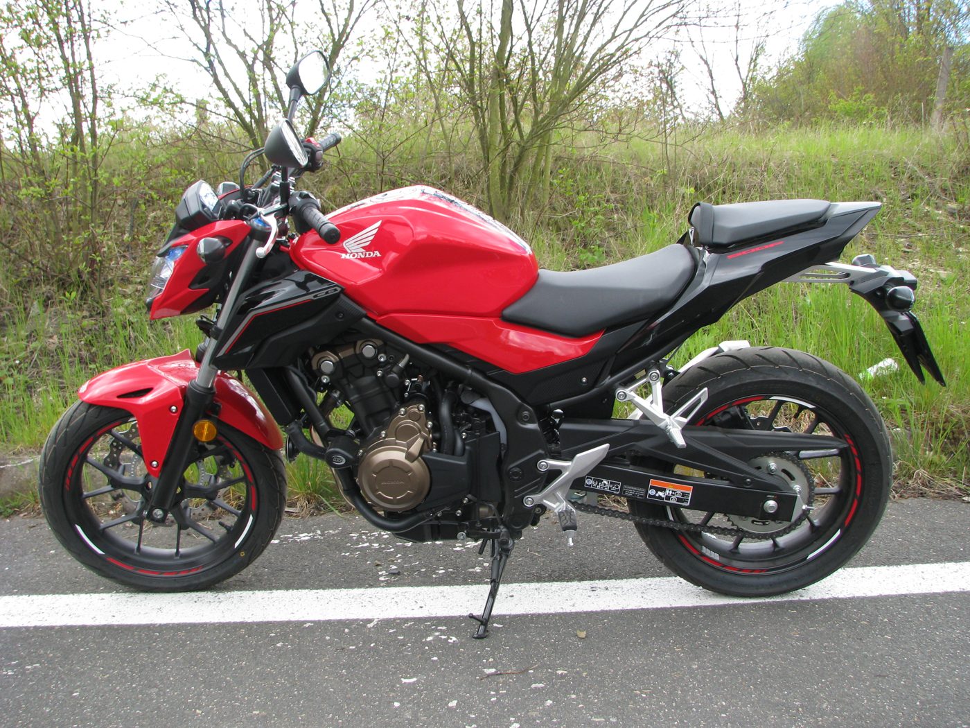 Honda CB 500 FA — výcvikové vozidlo autoškoly Hodan